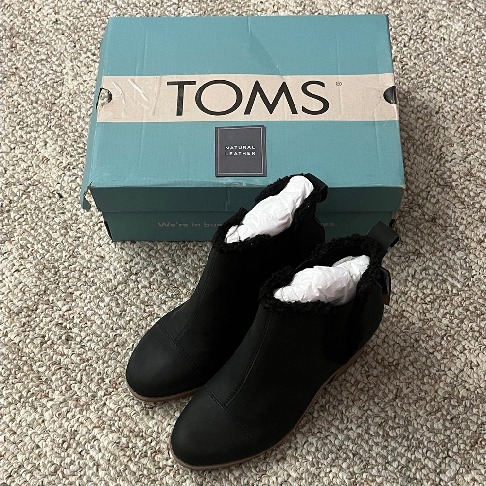 TOMS Women's Everly Leather Ankle Boots
